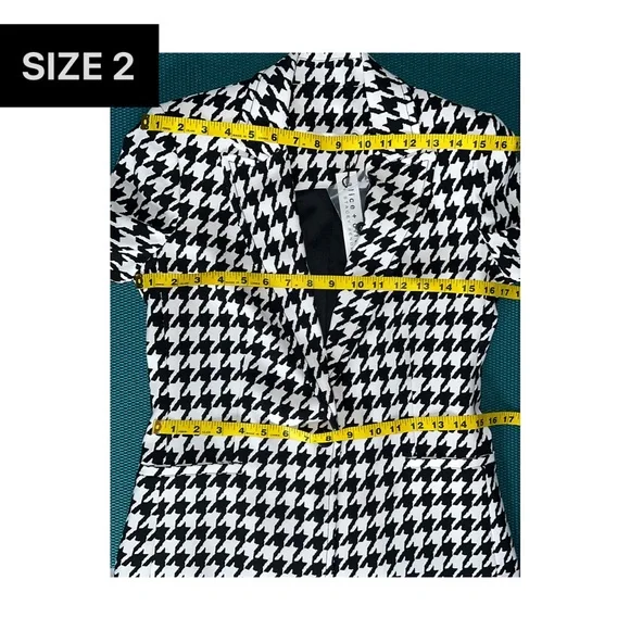 Alice + Olivia Breann Houndstooth Black White Fitted Blazer Jacket - Picture 11 of 17